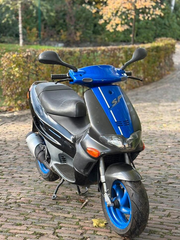 Gillera Runner SP PRO Editie 50CC, Fietsen en Brommers, Scooters | Piaggio, Zo goed als nieuw, Overige modellen, Maximaal 45 km/u