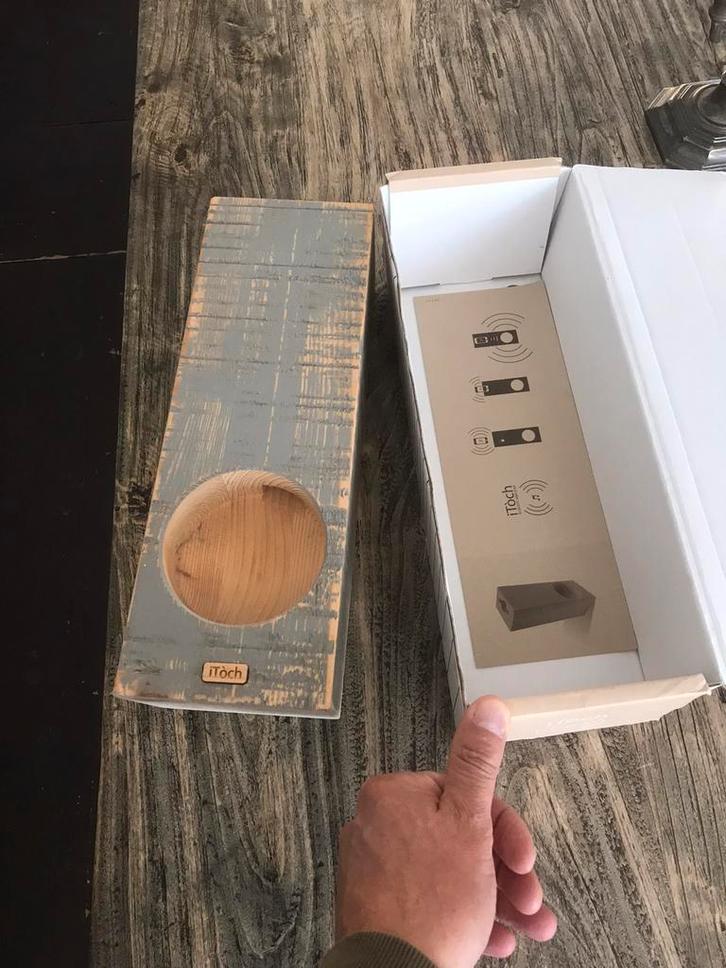 Acoustic amplifier itoch box voor muziek via mobiel, Muziek en Instrumenten, Effecten, Zo goed als nieuw, Ophalen of Verzenden