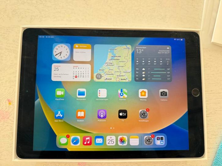 Ipad Pro 9.7 inch 32 GB, Computers en Software, Apple iPads, Gebruikt, Apple iPad, 32 GB, Zwart, Ophalen