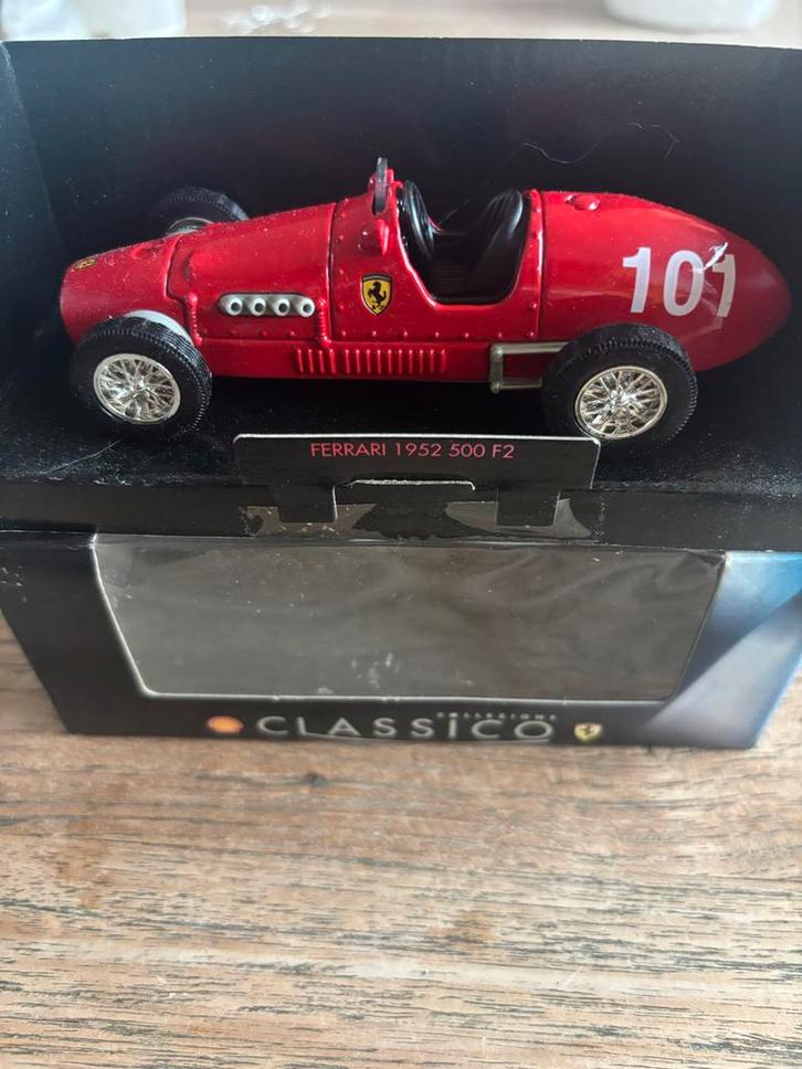 Ferrari Modelauto - Nieuw in Doos, Hobby en Vrije tijd, Modelauto's | 1:18, Nieuw, Auto, Ophalen of Verzenden