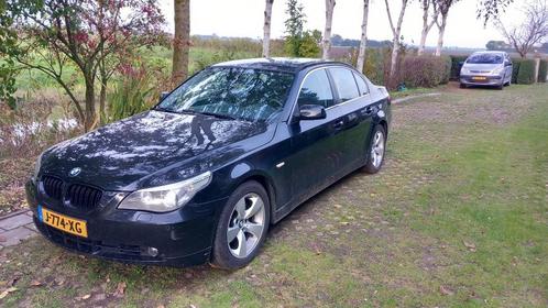 BMW 5-Serie 3.0 I 530 AUT 2005 Zwart, Auto's, BMW, Particulier, 5-Serie, ABS, Adaptieve lichten, Adaptive Cruise Control, Airbags