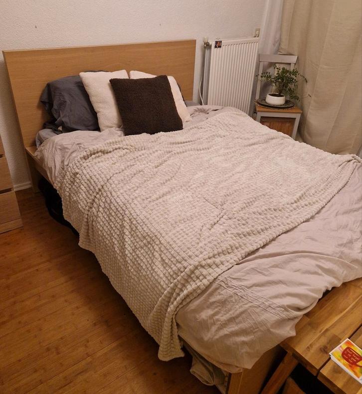 Ikea Malm bed, Huis en Inrichting, Slaapkamer | Bedden, Zo goed als nieuw, Tweepersoons, 160 cm, 200 cm, Hout, Bruin, Ophalen