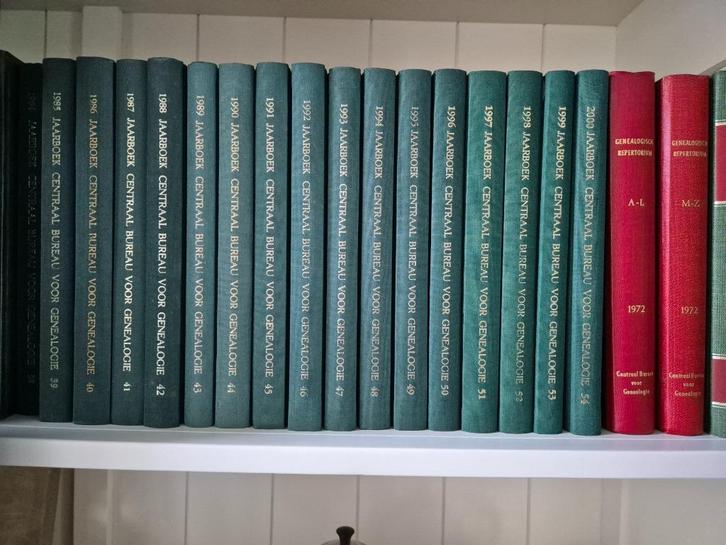 Genealogie Jaarboeken uitgave CBG 1984-2013, Boeken, Partijen en Verzamelingen, Zo goed als nieuw, School, Studie en Wetenschap