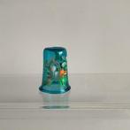 glazen vingerhoedje met bloemen, Verzamelen, Vingerhoedjes, Ophalen of Verzenden, Zo goed als nieuw, Overige materialen, Buitenland