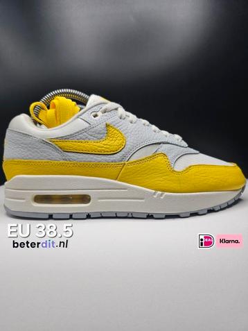 Nike Air Max 1 'Tour Yellow'
Maat: 38.5  beschikbaar voor biedingen