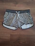 Short korte broek panterprint maat 152 158, Ophalen of Verzenden, Zo goed als nieuw, Meisje, Broek