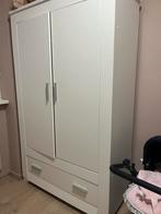 Gratis babykamer commode, bedje, kledingkast, Huis en Inrichting, Ophalen, Gebruikt, 50 tot 75 cm, 200 cm of meer