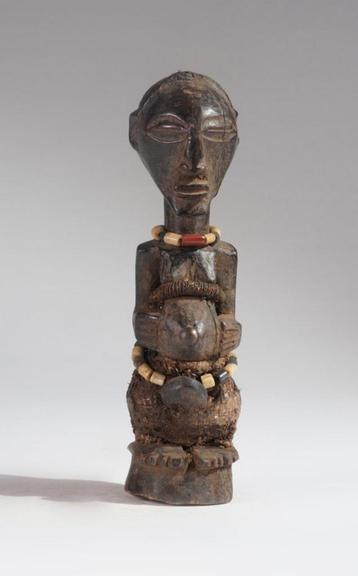 OUD SONGYE KRACHTFIGUUR beschikbaar voor biedingen