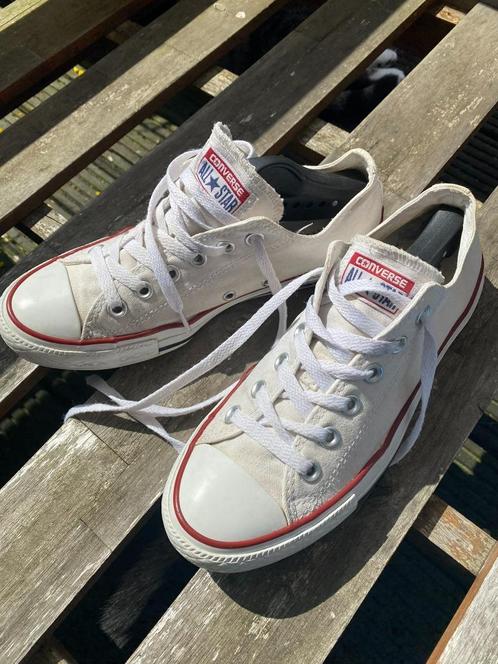 Allstars All stars wit laag zomer lente schoenen gympen 39, Kleding | Dames, Schoenen, Zo goed als nieuw, Sneakers of Gympen, Wit