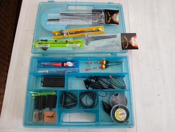 Karpervissen tacklebox met accecoires. Nieuw. beschikbaar voor biedingen