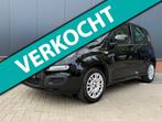 Fiat Panda 0.9 TwinAir Lounge (12 mnd BOVAG-garantie), Stof, Gebruikt, Zwart, Panda
