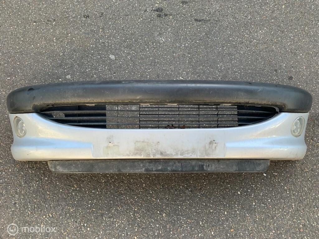 Peugeot 206 CC ('00-'07) Voorbumper EZR + Mistlampen, Auto-onderdelen, Gebruikt, Voor, Ophalen of Verzenden, Bumper