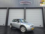 Mini 1.6 Cooper Chili, Voorwielaandrijving, 15 km/l, Gebruikt, Zwart