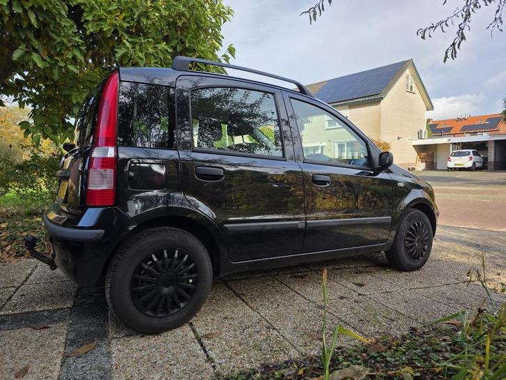 Fiat Panda 1.2 zwart 2007 - slechts 133.692 KM incl trekhaak, Auto's, Fiat, Particulier, Panda, Benzine, C, Hatchback, Handgeschakeld