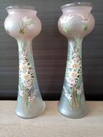Vaas in glas opaline 2 stuks, Antiek en Kunst, Ophalen of Verzenden