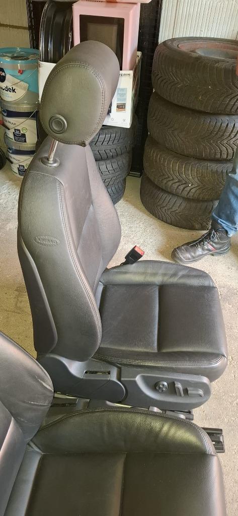 Audi A6 bj 2008 zwart leren voorstoelen, Auto-onderdelen, Ophalen, Gebruikt, Audi