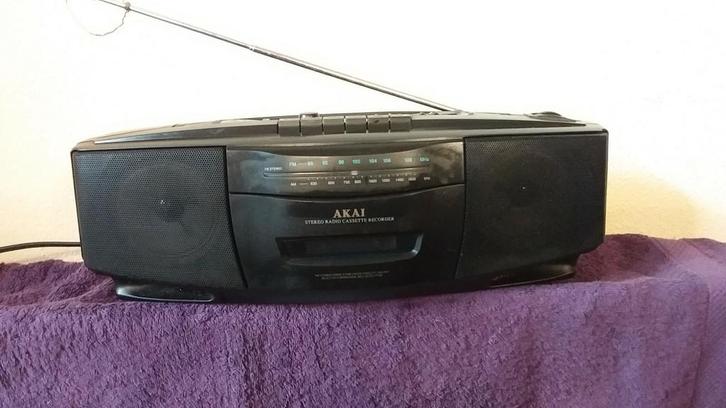 Vintage AKAI RADIO, CASSETTE DECK, Audio, Tv en Foto, Radio's, Zo goed als nieuw, Ophalen of Verzenden