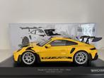 Porsche 911 (992) GT3 RS 2023 geel 1:18 (nieuw), Verzenden, Nieuw, Auto, MiniChamps