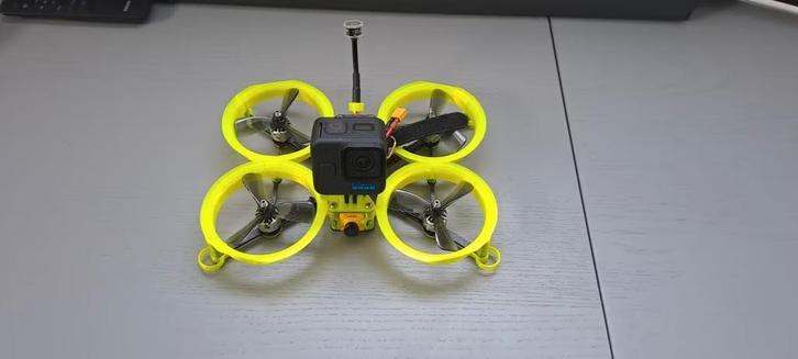 Fpv drone shendrones cinewhoop, Hobby en Vrije tijd, Modelbouw | Radiografisch | Helikopters en Quadcopters, Zo goed als nieuw