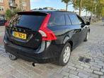 Volvo V60 1.6 T3 Kinetic airco/ecc apk keurige auto, Voorwielaandrijving, Zwart, 4 cilinders, 150 pk