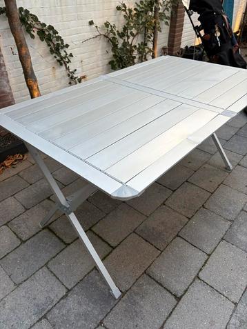 Campingtafel 170x70 - Zo goed als nieuw  beschikbaar voor biedingen
