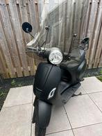 Mooie nette scooter, Fietsen en Brommers, Ophalen of Verzenden, Zo goed als nieuw, Overige merken