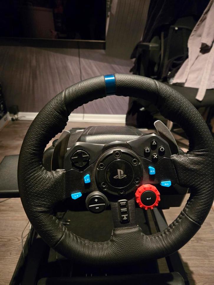 Race Seat + Logitech G923 + PS4 Pro +Philips Oled optioneel., Spelcomputers en Games, Spelcomputers | Sony PlayStation Consoles | Accessoires