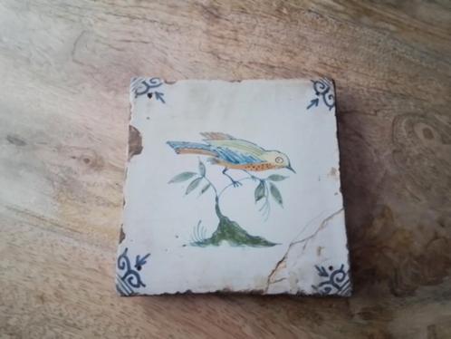 Antieke Wandtegel met Vogelmotief, Antiek en Kunst, Antiek | Wandborden en Tegels, Ophalen of Verzenden