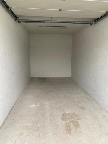 DROGE EN VEILIGE XXL GARAGE/STORAGE BOX TE HUUR  /FOR RENT beschikbaar voor biedingen