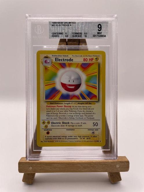 Electrode #21 – Pokémon Base Set (Beckett 9), Hobby en Vrije tijd, Verzamelkaartspellen | Pokémon, Zo goed als nieuw, Losse kaart