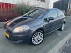 Fiat Grande Punto 1.4 Dynamic /Airco/Cruise/Trekhaak/Nwe APK, Voorwielaandrijving, 4 cilinders, Origineel Nederlands, Handgeschakeld