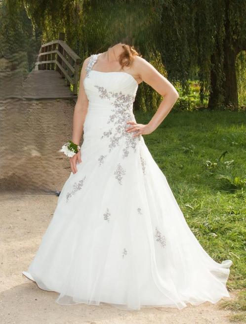 trouwjurk Sincerity Bridal, Kleding | Dames, Trouwkleding en Trouwaccessoires, Zo goed als nieuw, Trouwjurk, Wit, Ophalen