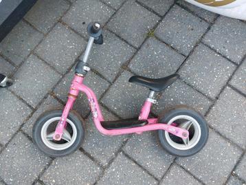 2 loopfietsjes beschikbaar voor biedingen