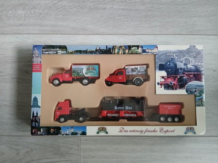 verzamelobject pakket vrachtauto's, Hobby en Vrije tijd, Modelauto's | 1:50, Nieuw, Bus of Vrachtwagen, Ophalen of Verzenden