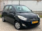 Hyundai i10 1.25 Plus I 5DR 2012 Zwart Nw. APK Airco, Voorwielaandrijving, Euro 5, 450 kg, Zwart