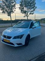 Seat Leon 1.2 TSI 140pk 2014 Wit!, 47 €/maand, Te koop, Geïmporteerd, 5 stoelen