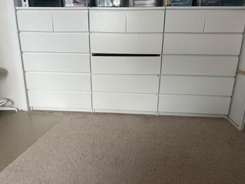 Malm kasten 6 lades, 3 stuks beschikbaar voor biedingen