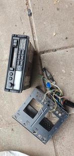 oude auto radio voor een chrysler, Auto diversen, Ophalen of Verzenden, Gebruikt