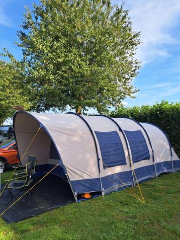 Familietent Vrijbuiter Cedar dlx 4-6 ps beschikbaar voor biedingen