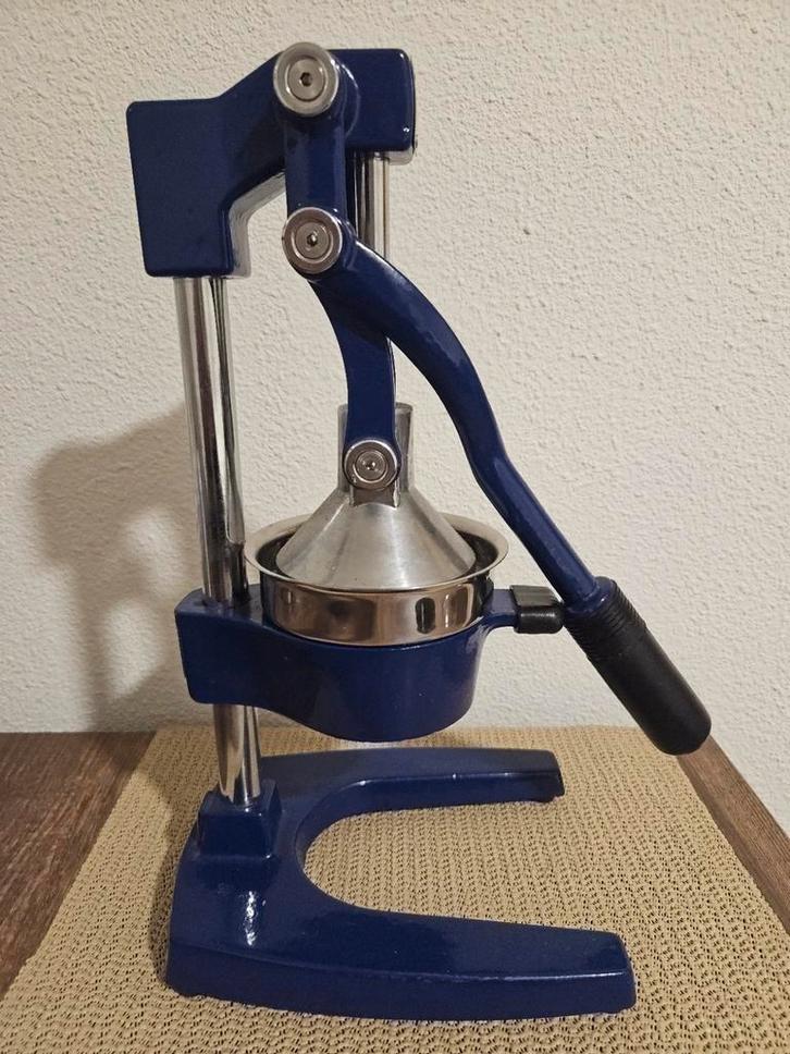 Vintage OrangeX  medium size Citruspers - Duurzaam Metaal, Huis en Inrichting, Keuken | Keukenbenodigdheden, Zo goed als nieuw