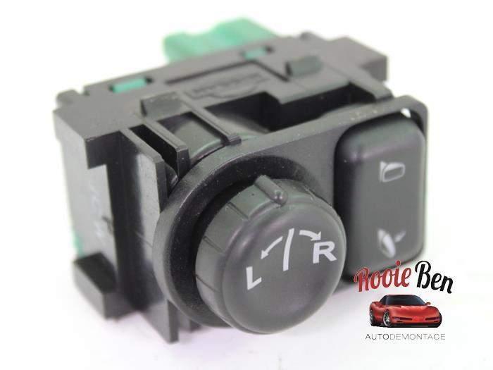 Spiegel Schakelaar van een Nissan Qashqai, Auto-onderdelen, Dashboard en Schakelaars, Nissan, Gebruikt, 3 maanden garantie, Ophalen of Verzenden