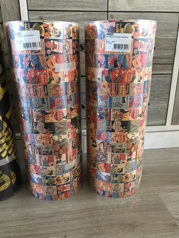 2 rollen Albert Heijn inpakpapier- cadeaupapier  beschikbaar voor biedingen