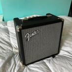 Fender Rumble 15 V3 (PR 2490), Muziek en Instrumenten, Versterkers | Bas en Gitaar, Ophalen, Zo goed als nieuw, Basgitaar, Minder dan 50 watt