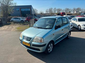 Hyundai Atos 1.1 2004 Blauw nette auto weinig kms! beschikbaar voor biedingen