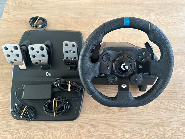 Logitech G923 Racestuur, Spelcomputers en Games, Spelcomputers | Xbox | Accessoires, Zo goed als nieuw, Xbox One, Xbox Series X