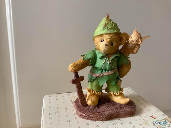 Cherished teddies Brett peter pan nieuw in doos, Verzamelen, Beren en Cherished Teddies, Zo goed als nieuw, Beeldje, Cherished Teddies