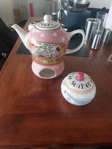 Blond Amsterdam theepot met rechaud en suikerpot beschikbaar voor biedingen