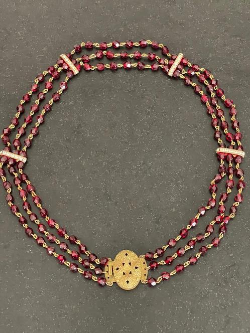 Granaat collier met geel gouden slot, Sieraden, Tassen en Uiterlijk, Kettingen, Zo goed als nieuw, Steen of Mineraal, Rood, Ophalen