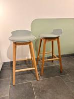 Barkruk - hout, Huis en Inrichting, Barkrukken, 2 krukken, Ophalen, Hout, 60 tot 90 cm