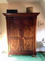 Antieke mahonie houten (linnen) kast, Ophalen